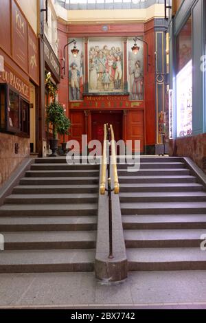 Passage Jouffroy, Paris, France, entrée au musée Grévin Banque D'Images