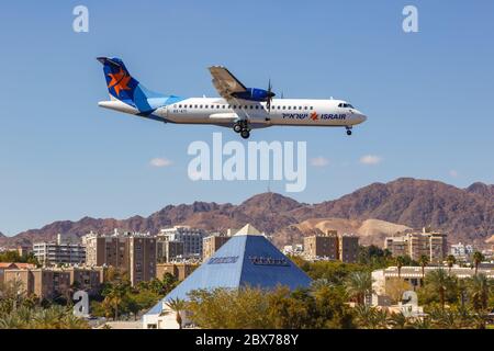 Eilat, Israël - 20 février 2019 : avion Israël ATR 72 à l'aéroport Eilat (ETH) en Israël. Banque D'Images