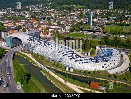 Siège du fabricant suisse de montres Swatch par l'architecte Shigeru Ban, Biel, Suisse Banque D'Images