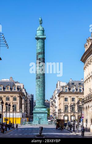 Paris, France - 29 mai 2020 : colonne Vendôme, qui commence en 1806 à la direction de Napoléon et s'est achevée en 1810 à Paris Banque D'Images