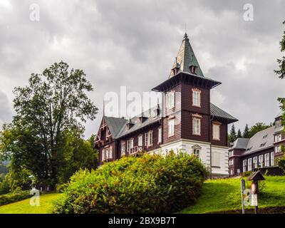 Spa dans la station thermale Karlova Studanka, Hruby Jesenik, République tchèque. Banque D'Images