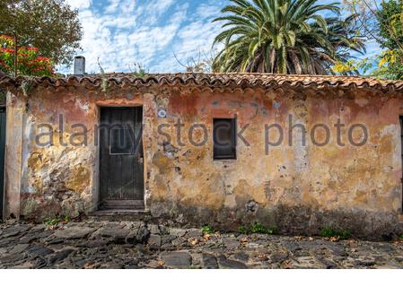 Une façade d'une maison typique dans le quartier historique de Colonia del Sacramento, Uruguay Banque D'Images