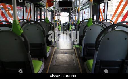 Jakarta, Indonésie - 31 juillet 2018 : intérieur du système de transport rapide par bus de Jakarta à Jakarta. Banque D'Images