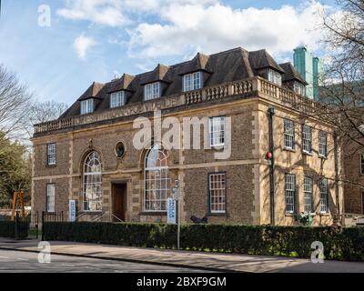 CAMBRIDGE, Royaume-Uni : le Musée polaire de l'Institut Scott de recherche polaire sur Lensfield Road Banque D'Images