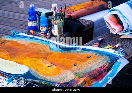 Art moderne en cours de création sur le pont piétonnier du Pont des Arts à Paris, France. Banque D'Images