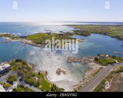 Vue aérienne de Mansions dans le quartier historique d'Ocean Drive près de Goose Neck dans la ville de Newport, Rhode Island RI, États-Unis. Banque D'Images