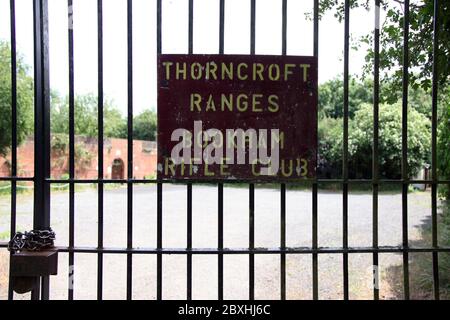 Entrée du Thorncroft Ranges Bookham Rifle Club, Leatherhead, Surrey, Royaume-Uni, juin 2020 Banque D'Images