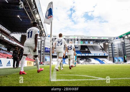 Copenhague, Danemark. 07e juin 2020. Les joueurs du FC Copenhague entrent sur le terrain pour le match 3F Superliga entre le FC Copenhague et le Randers FC à Telia Parken. (Crédit photo : Gonzales photo/Alamy Live News Banque D'Images