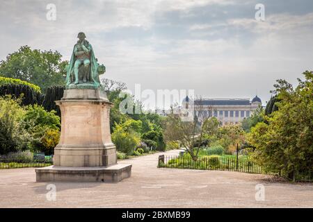 Paris, France - 25 avril 2020 : le jardin des plantes est le principal jardin botanique de France. Situé à Paris, il Banque D'Images