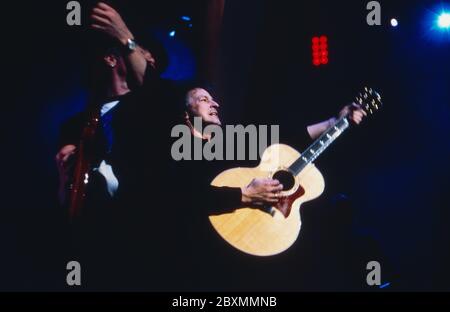 Kölner Rockband BAP startet ihre Tournee in Köln, Deutschland 1999, Gitarrist Klaus Major Heuser (liens) und Frontmann Wolfgang Niedecken Banque D'Images