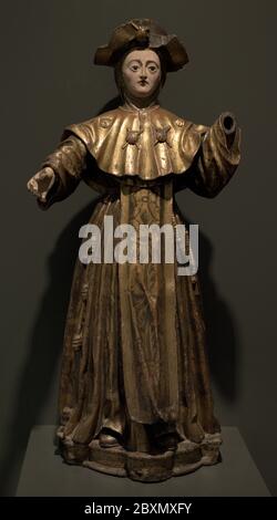 Sainte-Élisabeth du Portugal (1271-1336). Reine du Portugal. Statue.18e siècle. Bois sculpté polychromé. Musée du pèlerinage et Santiago. Saint-Jacques-de-Compostelle, Galice, Espagne. Banque D'Images