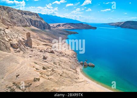 Metajna, île de Pag. Célèbre plage de Beritnica dans le désert de pierre paysage étonnant, région de Dalmatie en Croatie Banque D'Images