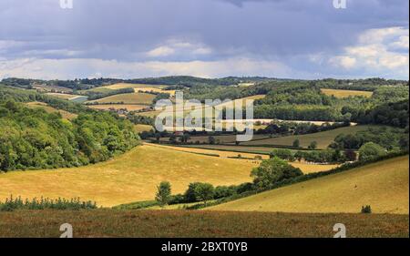 Un paysage rural anglais dans les collines de Chiltern dans le sud de l'Oxfordshire Banque D'Images