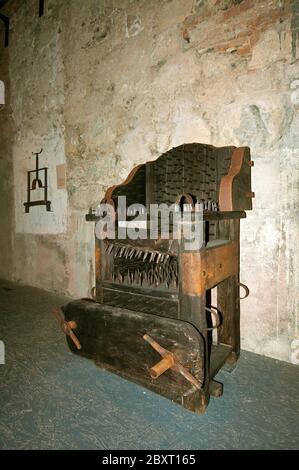 WIches Président, outil de torture au Musée du château de Ljubljana, Ljubljana, Slovénie Banque D'Images