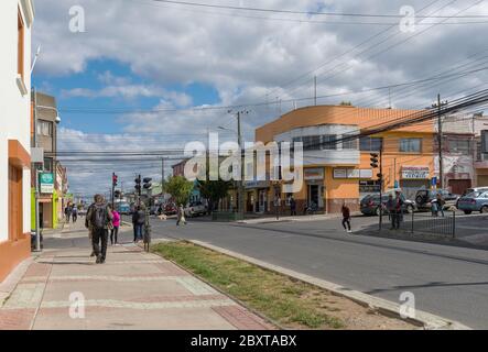 Paysage urbain avec maisons colorées à Punta Arenas, Chili Banque D'Images