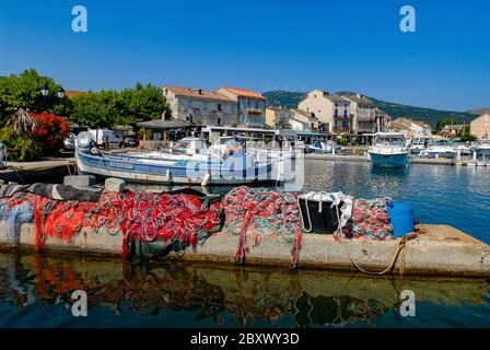 Le port pittoresque de Maccinagio sur le cap corse en Corse du Nord Banque D'Images