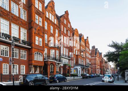 Angleterre, Londres, Westminster, Kensington et Chelsea, Knightsbridge, Cadogan Square, habitation Banque D'Images