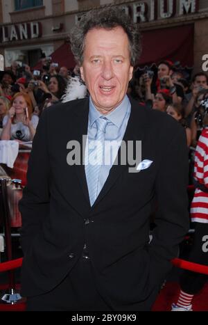 Geoffrey Rush à la première mondiale « Pirates des Caraïbes : à la fin du monde » qui s'est tenue à Disneyland à Anaheim, en Californie. L'événement a eu lieu le Satuday, le 19 mai 2007. Photo par: SBM / PictureLux - référence du fichier # 34006-5353SBMPLX Banque D'Images