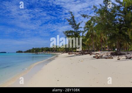 Belle vue de paysage de l'île Mantanani, Kota Belud, Sabah, Bornéo pour l'utilisation de fond Banque D'Images