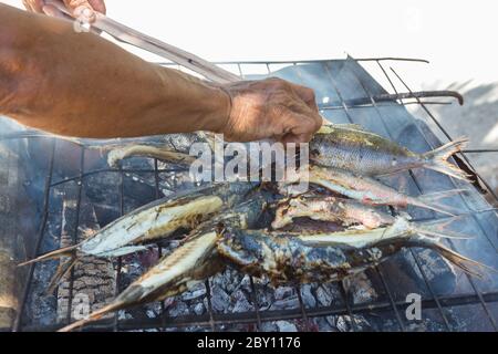 Style de poisson grillé à l'île de Mantanani, Kota Belud, Sabah, Bornéo Banque D'Images