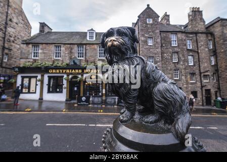 Statue de Greyfriars Bobby pub à Édimbourg, capitale de l'Écosse, partie du Royaume-Uni Banque D'Images