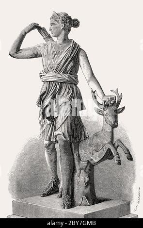 Statue d'Artémis, la déesse grecque de la chasse, les animaux sauvages, en pleine nature, à l'accouchement, la virginité et le protecteur des jeunes filles Banque D'Images