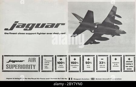 Publicité vintage pour l'avion militaire Jaguar SePECAT anglo-français. Banque D'Images