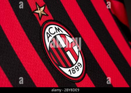 Gros plan du maillot AC Milan 2019/20 Banque D'Images