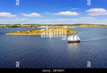 Voilier touristique dans le port de Halifax Banque D'Images