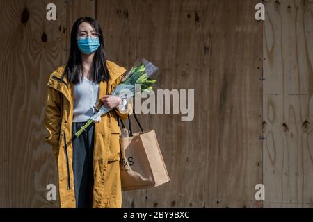 Londres, Royaume-Uni. 09e juin 2020. Le magasin Debenhams de Clapham Junction est aujourd'hui embarqué et le stock semble avoir été éliminé, même si le verrouillage du coronavirus commence à se calmer. Le magasin ne figurait pas sur la liste originale des fermetures de Debenhams, annoncée par la société. Crédit : Guy Bell/Alay Live News Banque D'Images