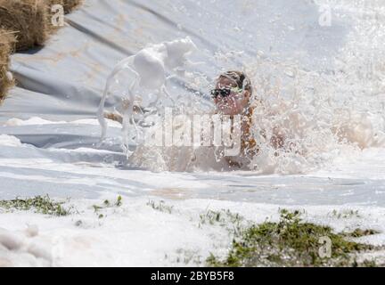 Poley Mountain, Nouveau-Brunswick, Canada - 10 juin 2017 : participation à la collecte de fonds annuelle « la course de boue au cœur ». Banque D'Images