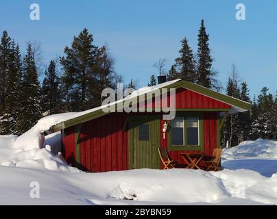 chalet en bois en laponie Banque D'Images