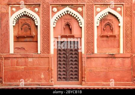 Fragment du bâtiment avec la porte de l'Inde Banque D'Images