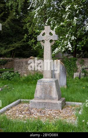 Tombe de Robert Walter Doyne, cimetière de la Sainte-Trinité, Headington, Oxford, Royaume-Uni Banque D'Images