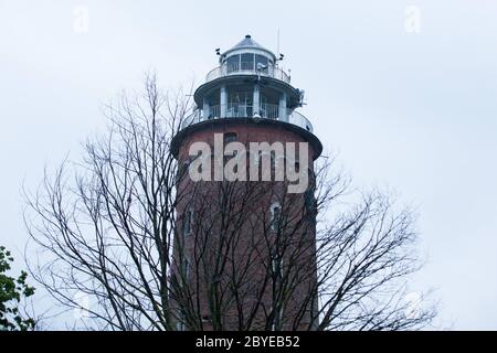 Kolobrzeg, Pologne. 18 mai 2020. Vue sur le phare, situé à l'entrée du port de Kolobrzeg.une des plus anciennes villes de Pologne, Kolobrzeg est situé dans la rivière Parseta, dans la partie centrale de la côte Baltique polonaise. C'est le port d'attache de Polferrys (société polonaise de navigation Baltique), l'un des opérateurs de ferry les plus actifs de la région Baltique. Crédit: Karol Serewis/SOPA Images/ZUMA Wire/Alay Live News Banque D'Images