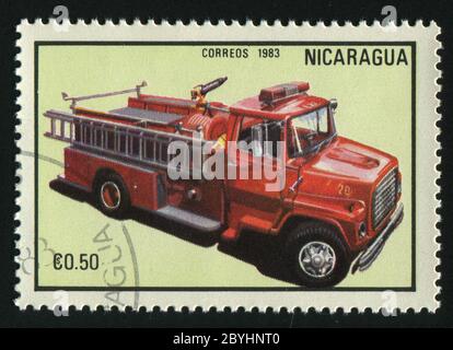 NICARAGUA - VERS 1983: Timbre imprimé par le Nicaragua, montre camion de feu, vers 1983. Banque D'Images