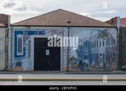 graffiti, art de rue sur le front de mer de Punta Arenas, Patagonie, Chili Banque D'Images