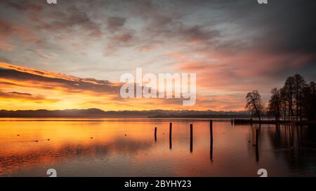 Le Lac de Starnberg en Allemagne Lever du Soleil Banque D'Images