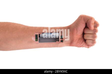 Robot - Insérez la batterie dans le bras Banque D'Images
