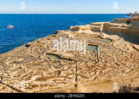 Production de sel de mer de Gozo à Żebbuġ, Malte Banque D'Images