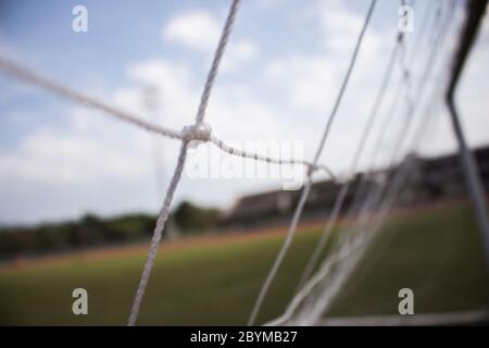 gros plan sur le réseau de buts de football au stade Banque D'Images