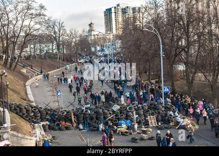 Révolution ukrainienne, Euromaidan après une attaque des forces gouvernementales Banque D'Images