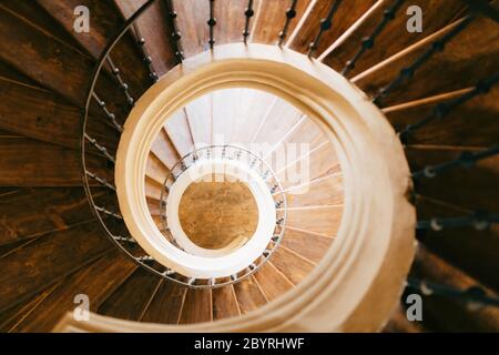 Escaliers en spirale comme escargot dans la cathédrale de l'Assomption de notre-Dame à Sedlec à Kutna Hora, République tchèque Banque D'Images