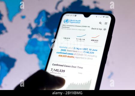 Brésil. 10 juin 2020. Dans cette photo, un graphique interactif de l'Organisation mondiale de la Santé (OMS) montrant les cas de COVID-19 (coronavius) dans le monde. Crédit : Rafael Henrique/SOPA Images/ZUMA Wire/Alay Live News Banque D'Images