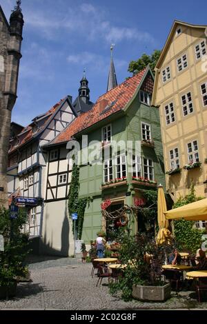 Maisons colorées à colombages dans la vieille ville de Quedlinburg Banque D'Images