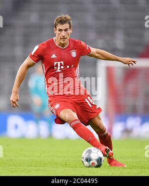 Munich, Allemagne, 10 juin 2020 Leon GORETZKA, FCB 18 FC BAYERN MUENCHEN - EINTRACHT FRANKFURT 2-1 im DFB-Pokal, Saison 2019/2020. © Peter Schatz / Alay stock photos /Lennard Preiss/Witters/ Pool - les RÈGLEMENTS DFL INTERDISENT TOUTE UTILISATION DE PHOTOGRAPHIES comme SÉQUENCES D'IMAGES et/ou QUASI-VIDÉO - agences de presse nationales et internationales HORS usage éditorial SEULEMENT Banque D'Images