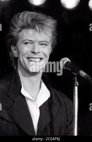 David Bowie au Player's Theatre, Londres, mars 1987 Banque D'Images