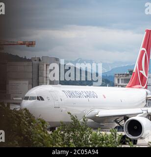 Transport en avion turc à ZRH Banque D'Images