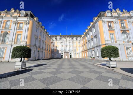 Le palais baroque d'Augustusburg. Brühl, Allemagne, Europe. Banque D'Images