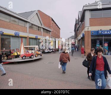 1996, The Spinning Gate Shopping Centre, Leigh, Lancashire, Nord-Ouest de l'Angleterre, Royaume-Uni Banque D'Images